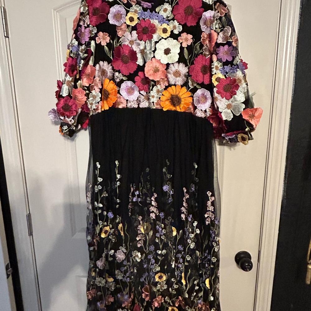 KK Collection Boutique Floral Embroidered Dress.  NWT.  Size 3X